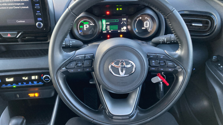 Toyota Yaris 1.5 Hybrid Design 5dr CVT Hybrid Hatchback